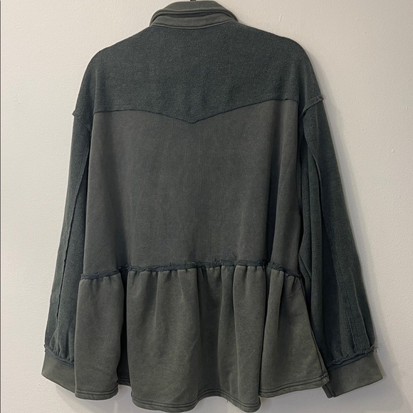 POL Oversized Patchwork Green and Navy Utility Jacket Size Small PTP 25” NWOT - Picture 3 of 6